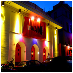 Le Divan du Monde - Bar de nuit - concerts dans le 18eme arrondissement de Paris - Photo  