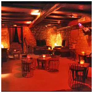 Le Next - Bar de nuit dans le 2eme arrondissement de Paris - Photo ©