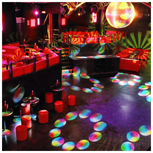 Le Red Light - Discothèque Electro dans le 15eme arrondissement de Paris - Photo ©